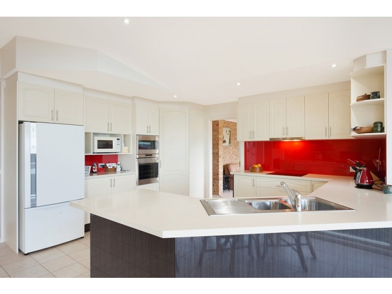 20 THE FAIRWAY, Tura Beach NSW 2548