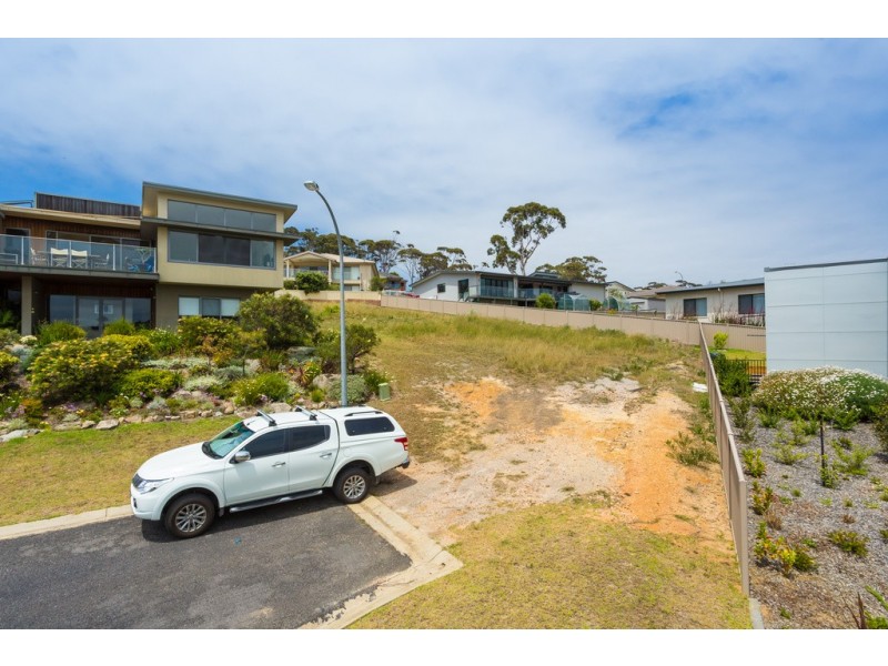 5 ALANNAH CLOSE, Tura Beach NSW 2548