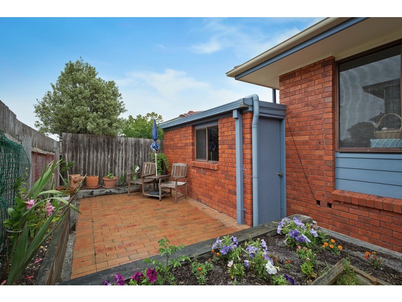 1/ 14 HAKEA PLACE, Tura Beach NSW 2548