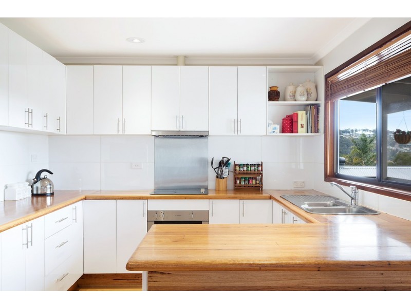 52 BEVERLEY STREET, Merimbula NSW 2548