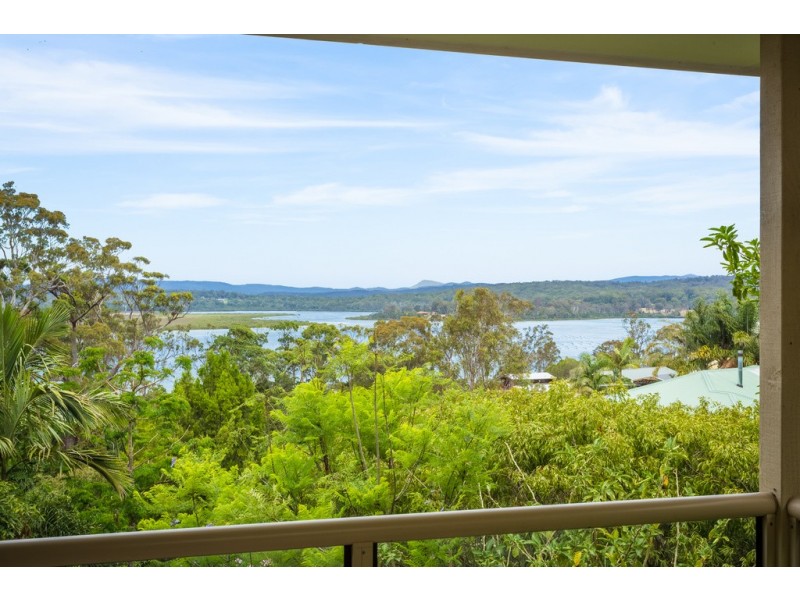 22 JOHN PENN AVENUE, Merimbula NSW 2548