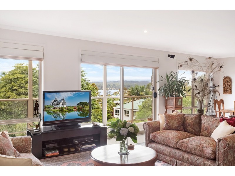 22 JOHN PENN AVENUE, Merimbula NSW 2548