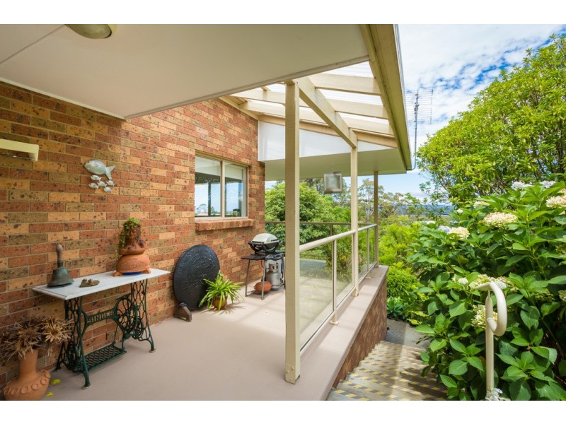 22 JOHN PENN AVENUE, Merimbula NSW 2548