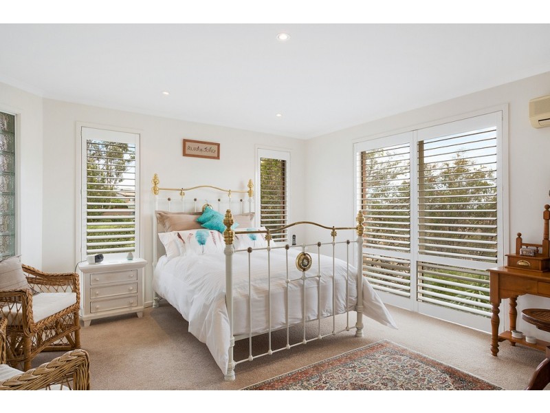 22 JOHN PENN AVENUE, Merimbula NSW 2548