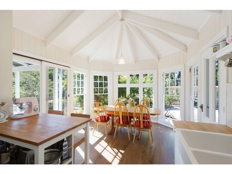 620 BACK CREEK ROAD, Lochiel NSW 2549