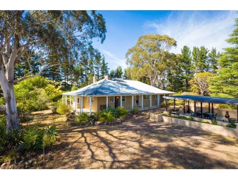 620 BACK CREEK ROAD, Lochiel NSW 2549