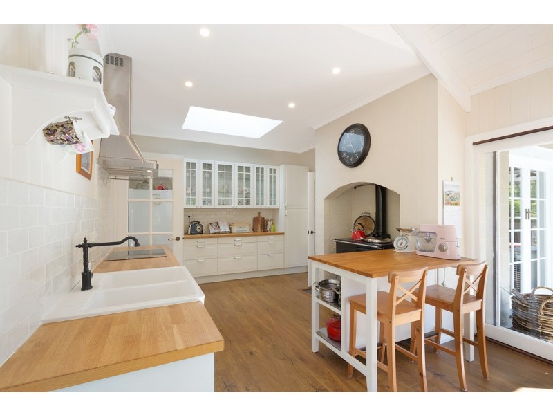 620 BACK CREEK ROAD, Lochiel NSW 2549