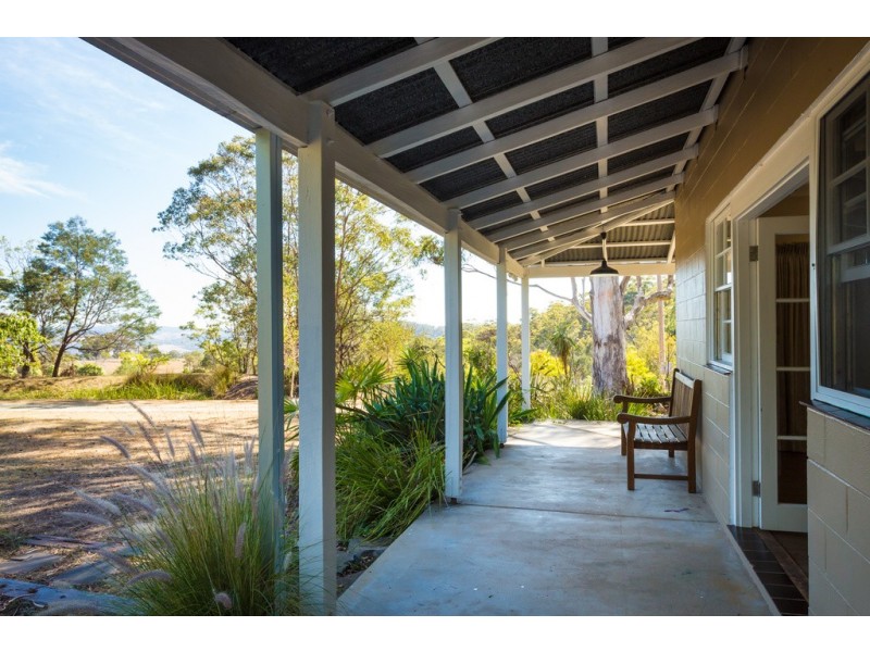 620 BACK CREEK ROAD, Lochiel NSW 2549