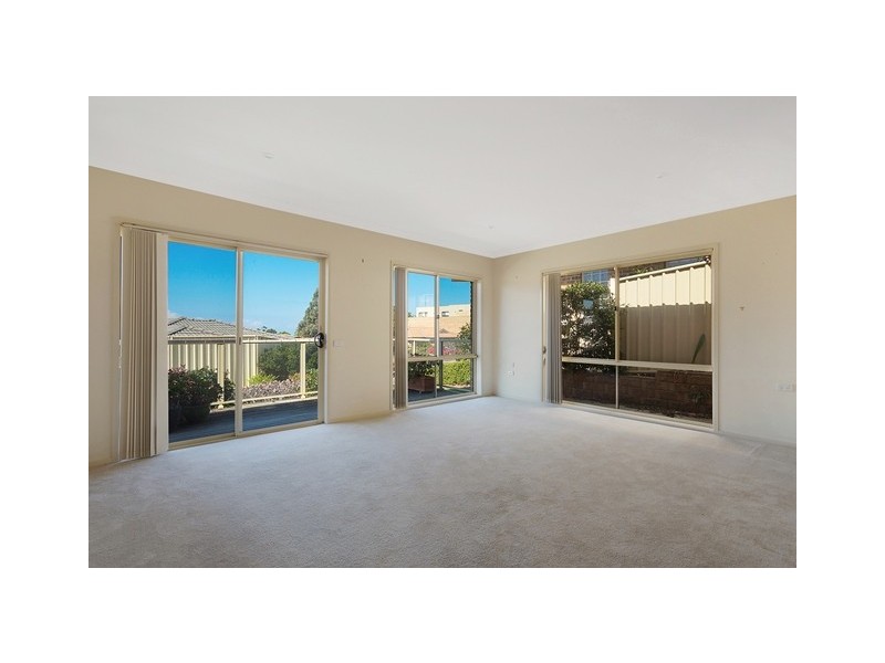 1/10B Golf Circuit, Tura Beach NSW 2548