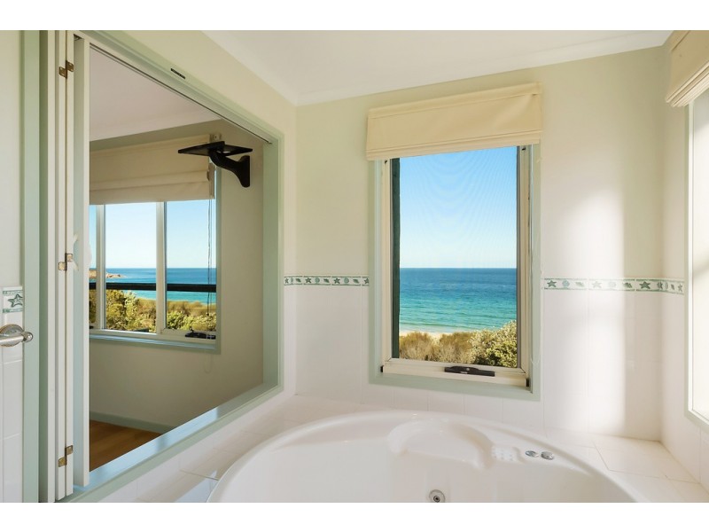 2 /142 PACIFIC WAY, Tura Beach NSW 2548