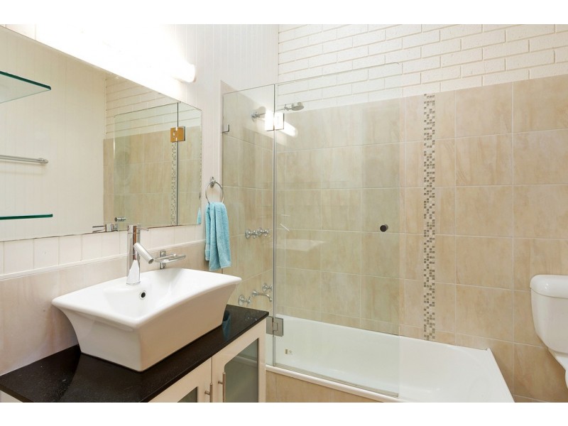 23 ACACIA CRESCENT, Tura Beach NSW 2548