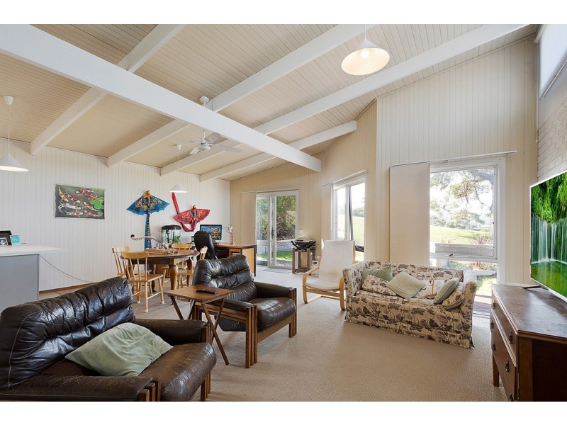 23 ACACIA CRESCENT, Tura Beach NSW 2548