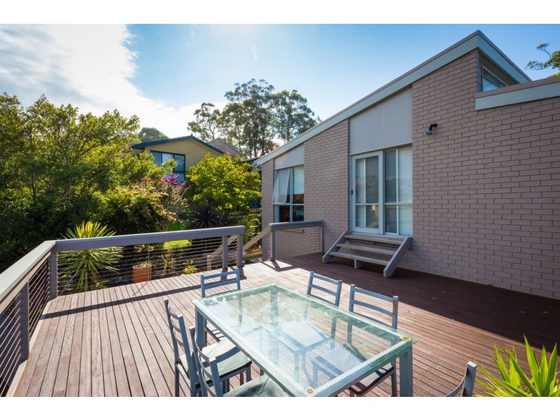 23 ACACIA CRESCENT, Tura Beach NSW 2548