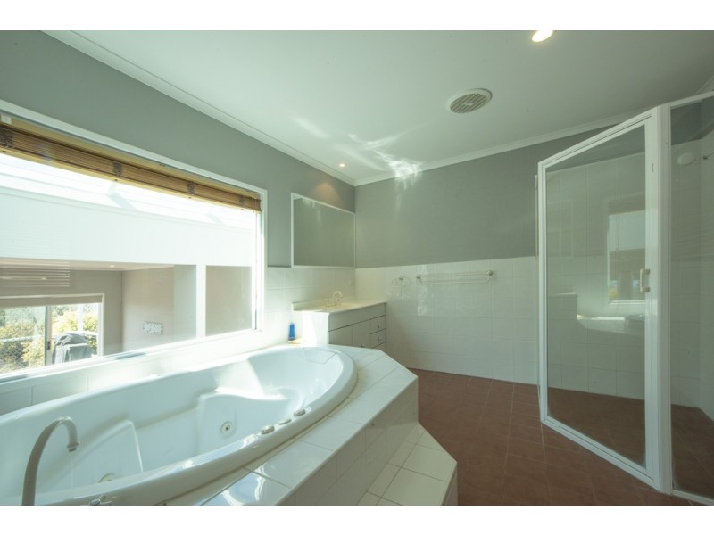 2/180 PACIFIC WAY, Tura Beach NSW 2548