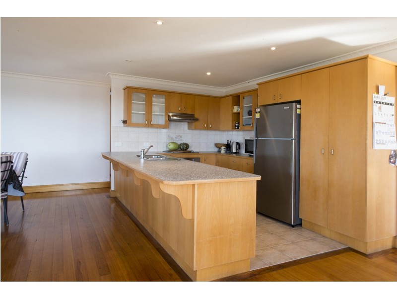 8 ELIZABETH PARADE, Tura Beach NSW 2548