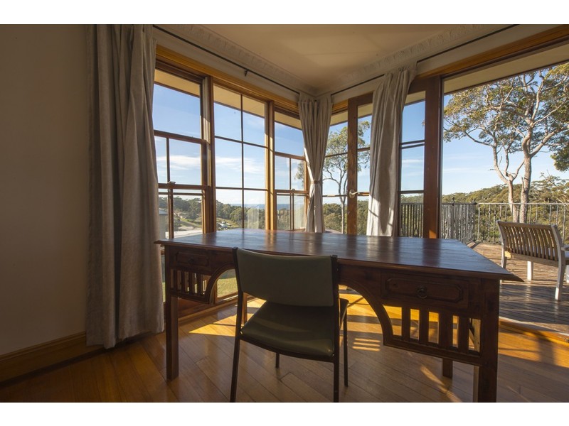 8 ELIZABETH PARADE, Tura Beach NSW 2548