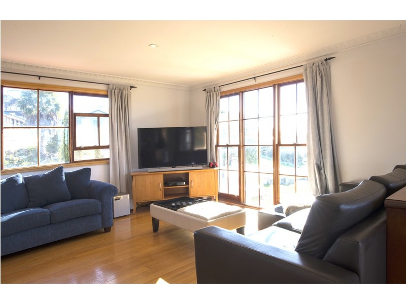 8 ELIZABETH PARADE, Tura Beach NSW 2548