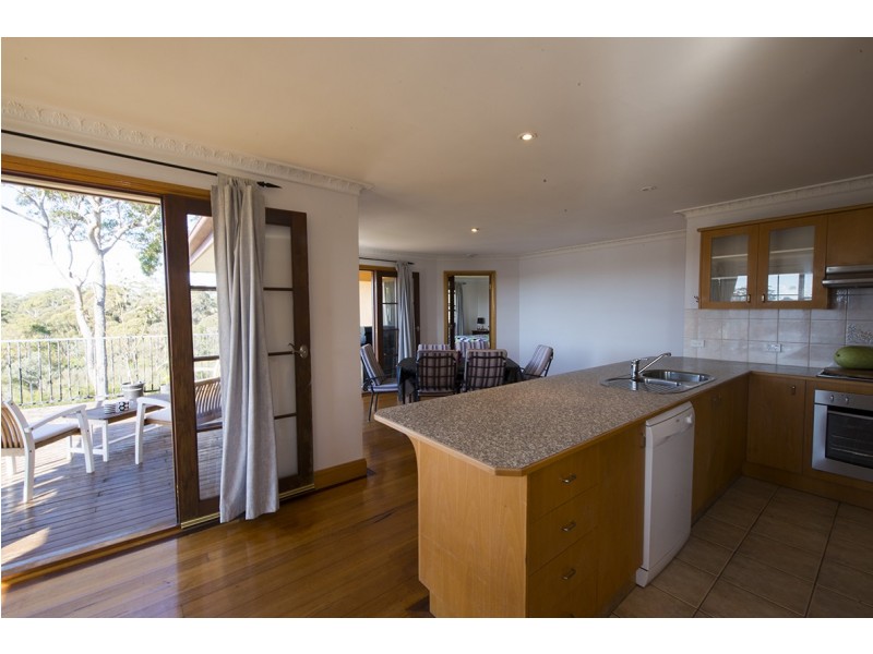 8 ELIZABETH PARADE, Tura Beach NSW 2548