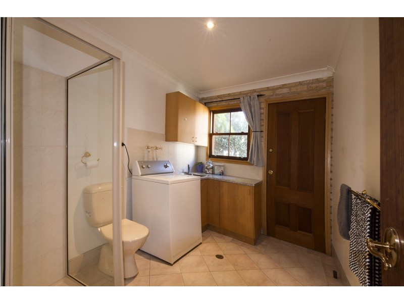 8 ELIZABETH PARADE, Tura Beach NSW 2548