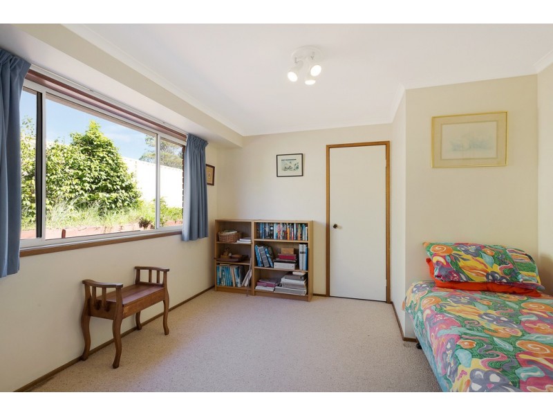 2 BURTONIA COURT, Tura Beach NSW 2548