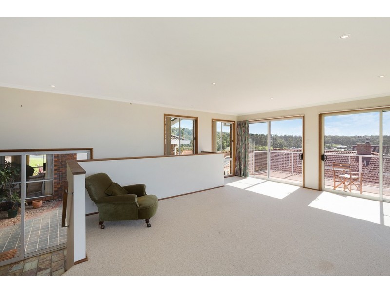 2 BURTONIA COURT, Tura Beach NSW 2548