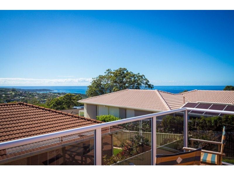 2 BURTONIA COURT, Tura Beach NSW 2548