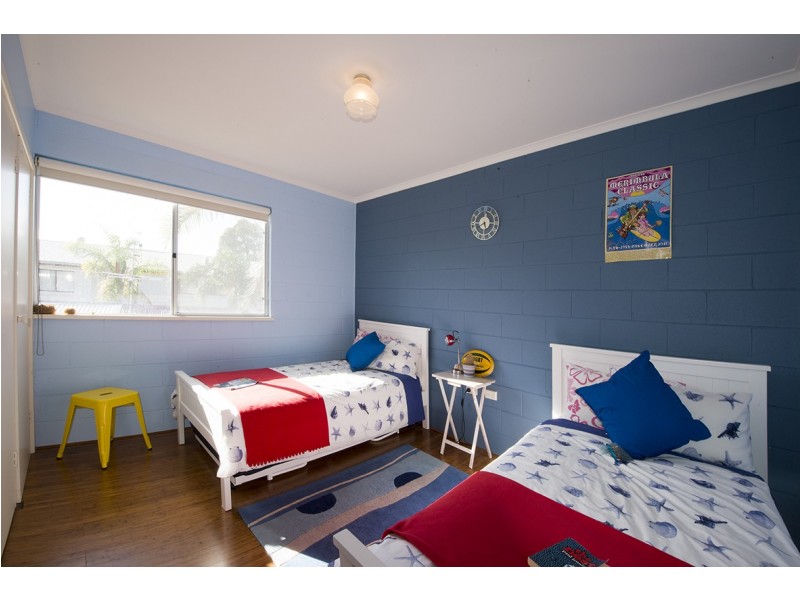2 12 CHAPMAN AVENUE, Merimbula NSW 2548