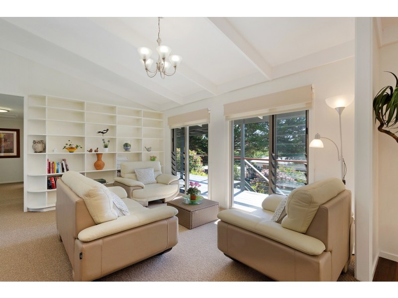 17 CORAL PARK ROAD, Wolumla NSW 2550