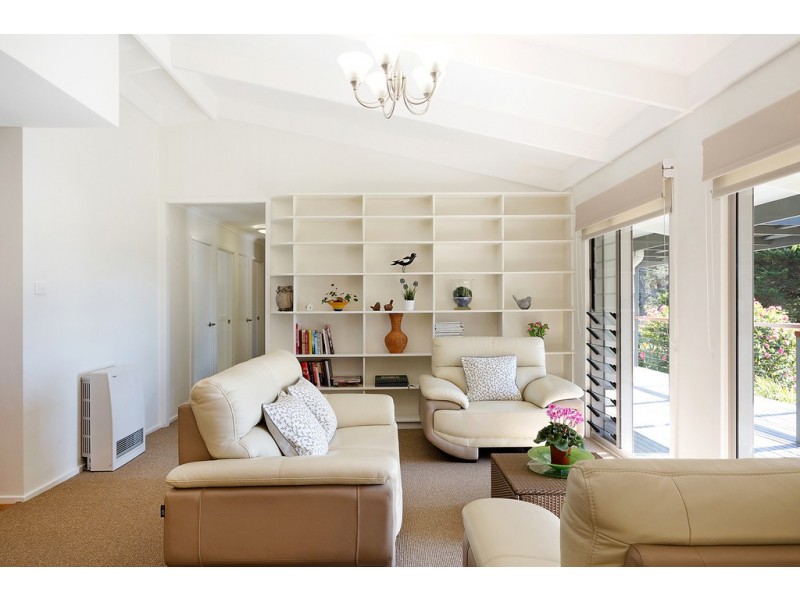 17 CORAL PARK ROAD, Wolumla NSW 2550
