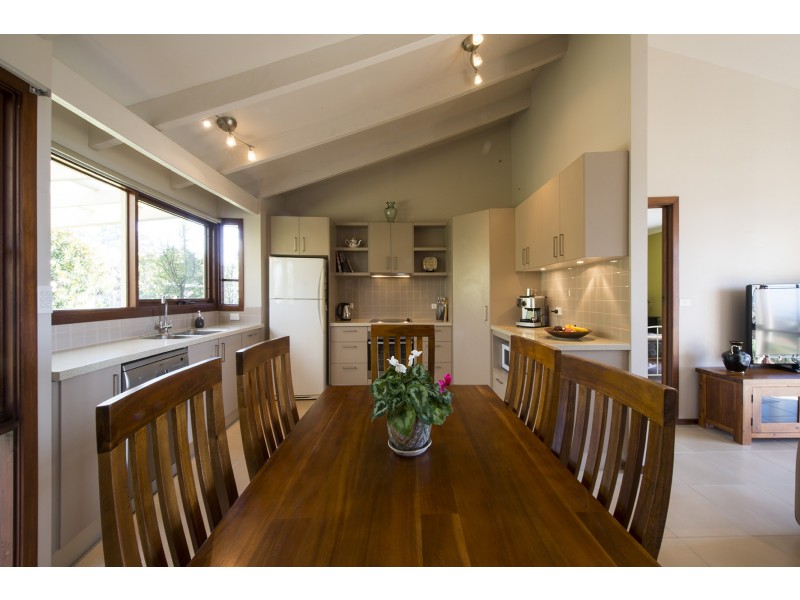 3 ABELIA COURT, Tura Beach NSW 2548