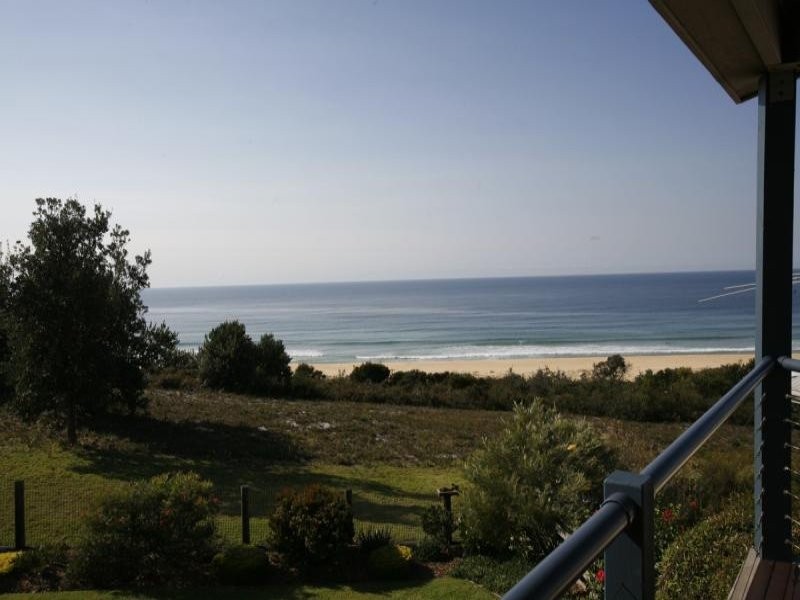190 Pacific Way, Tura Beach NSW 2548