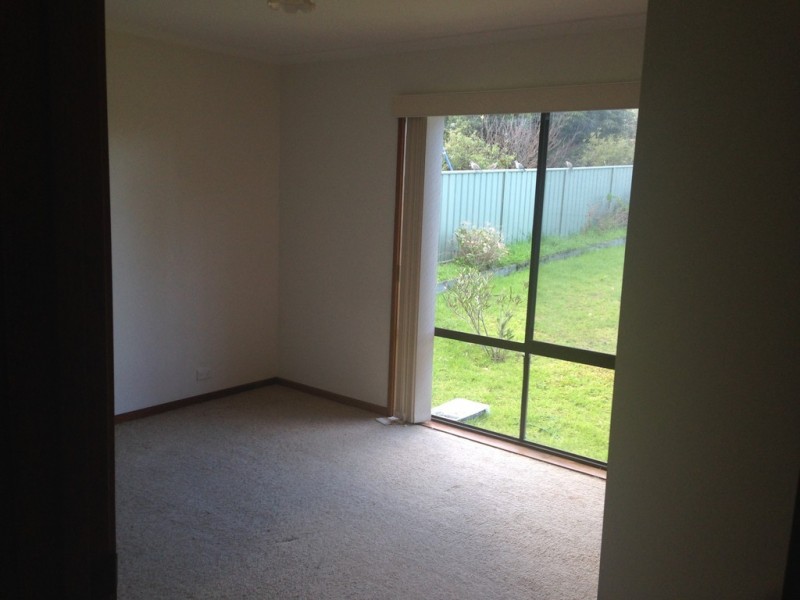 4 Telopea Crescent, Tura Beach NSW 2548