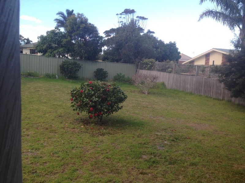 4 Telopea Crescent, Tura Beach NSW 2548