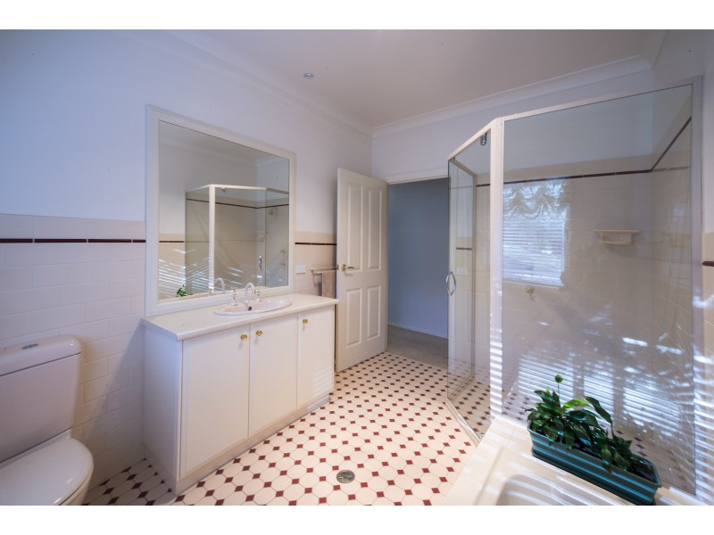 44 MULLOWAY CIRCUIT, Merimbula NSW 2548