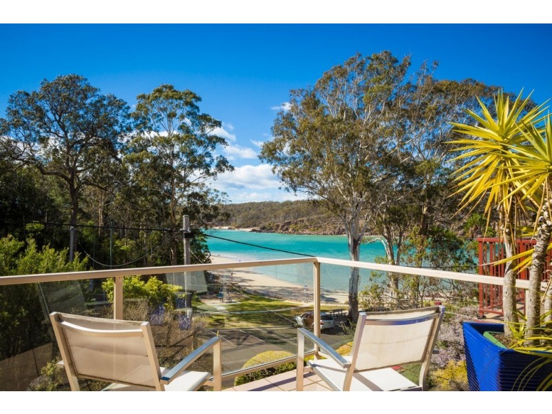 8 CORAKI DRIVE, Pambula Beach NSW 2549