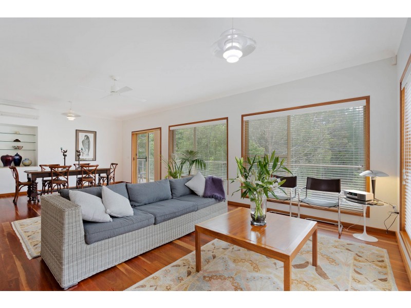 8 CORAKI DRIVE, Pambula Beach NSW 2549