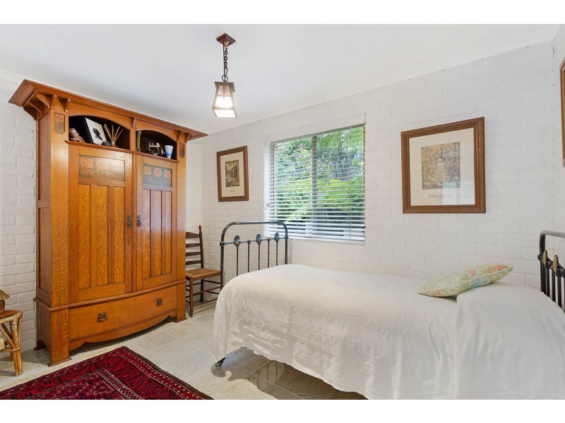 8 CORAKI DRIVE, Pambula Beach NSW 2549