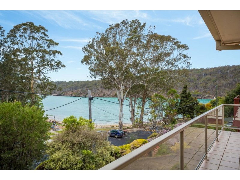 8 CORAKI DRIVE, Pambula Beach NSW 2549