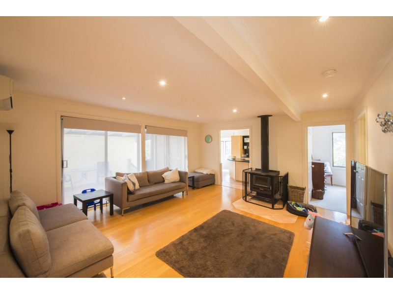 54 SURF CIRCLE, Tura Beach NSW 2548