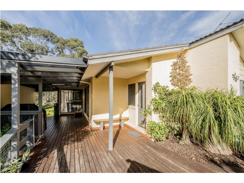 54 SURF CIRCLE, Tura Beach NSW 2548