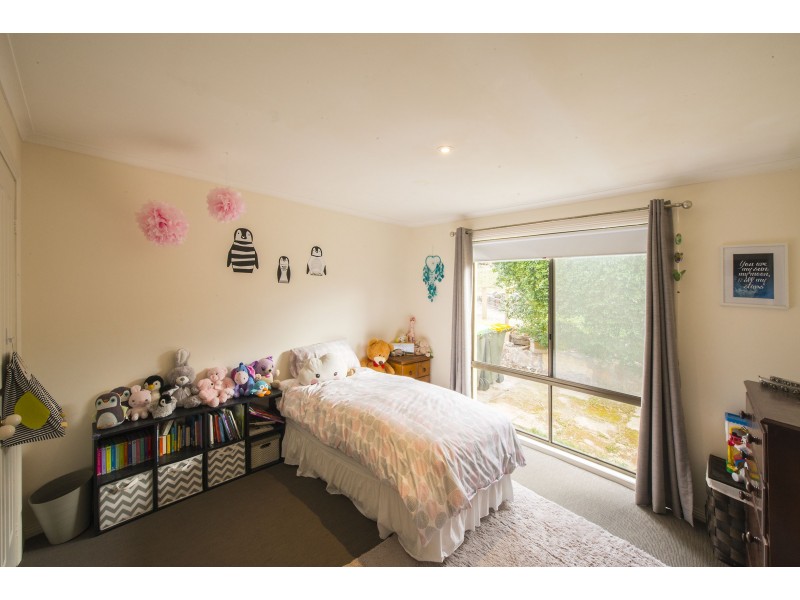 54 SURF CIRCLE, Tura Beach NSW 2548