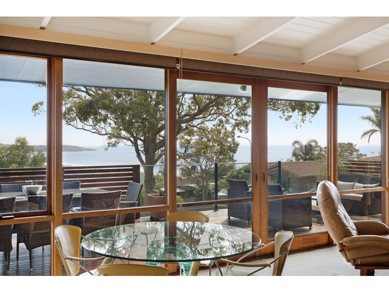 7 SEAVIEW PLACE, Tura Beach NSW 2548