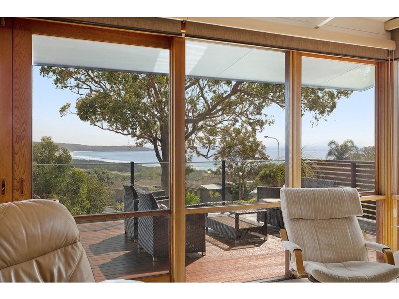 7 SEAVIEW PLACE, Tura Beach NSW 2548