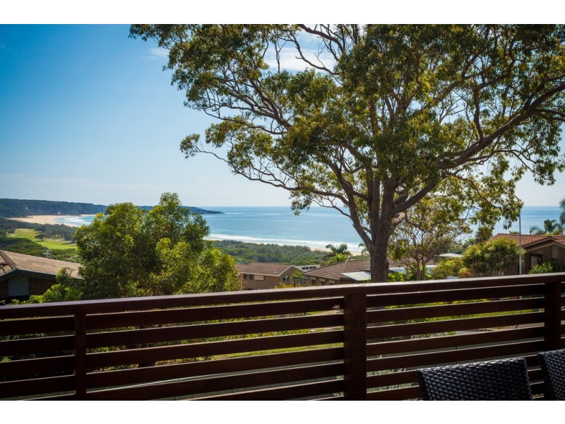 7 SEAVIEW PLACE, Tura Beach NSW 2548