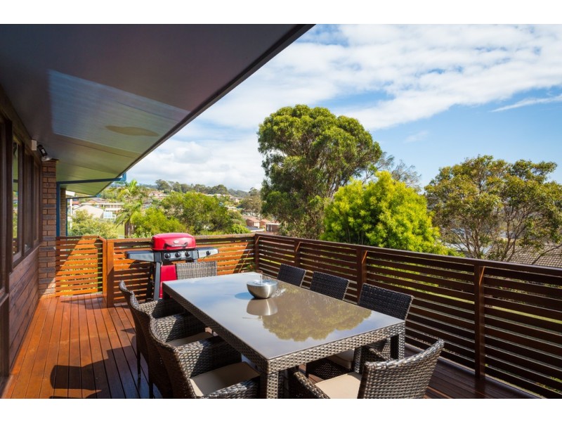7 SEAVIEW PLACE, Tura Beach NSW 2548