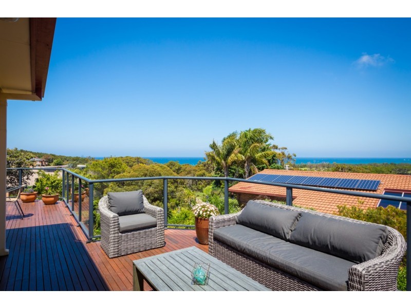 100 PACIFIC WAY, Tura Beach NSW 2548