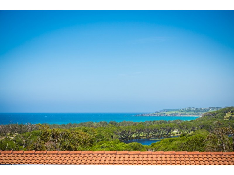 100 PACIFIC WAY, Tura Beach NSW 2548