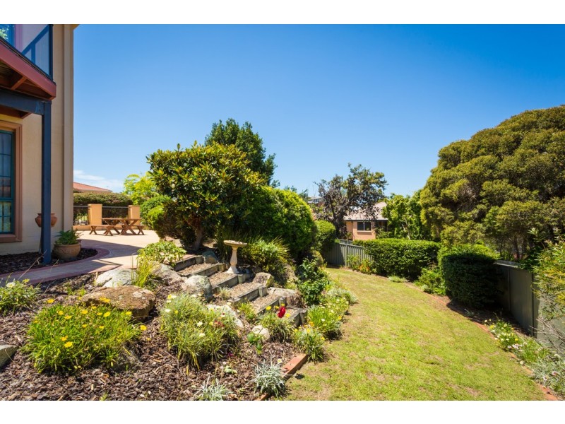 100 PACIFIC WAY, Tura Beach NSW 2548