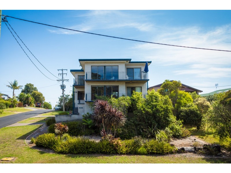 56 CORAKI DRIVE, Pambula Beach NSW 2549