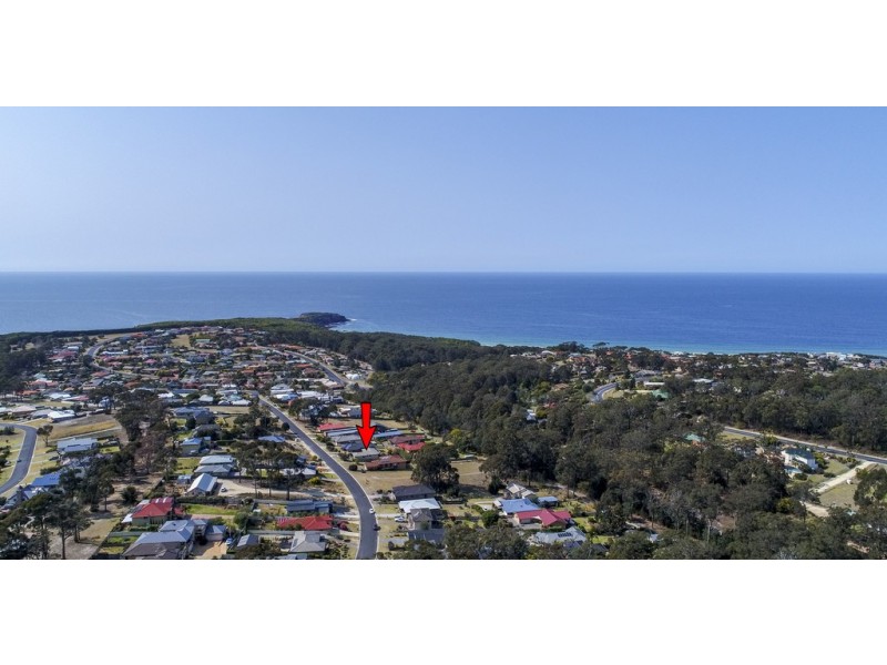 18 ELIZABETH PARADE, Tura Beach NSW 2548